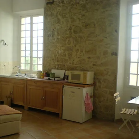 Old Town Stunning Modern 1 Bedroom Flat Sleeps 3 شقة *